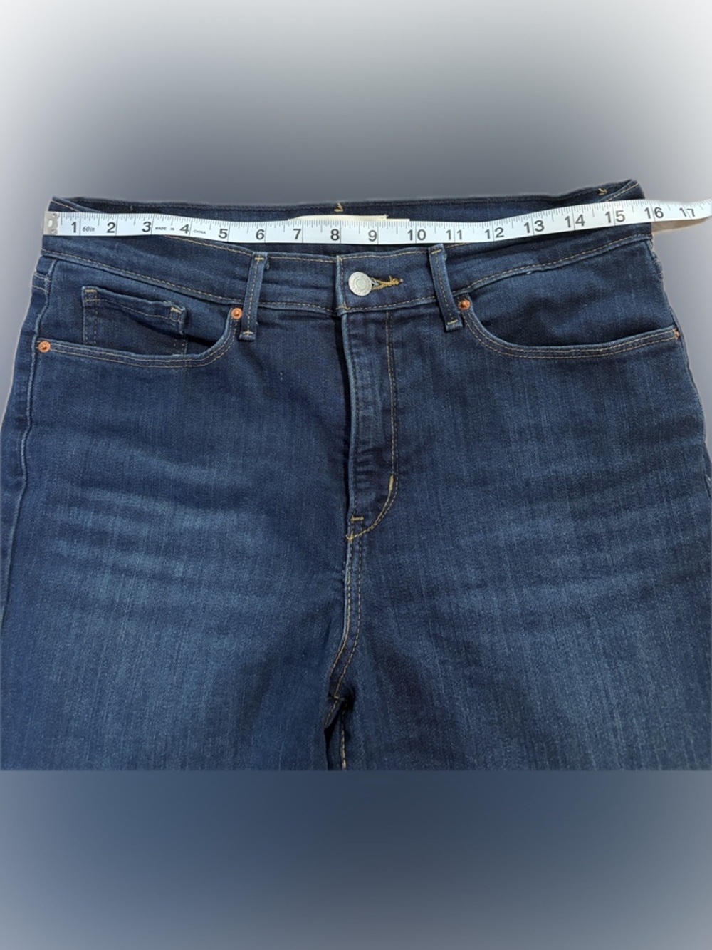 Levi Strauss Signature Women's Medium Dark Blue Midrise Jeans - Picture 3 of 9